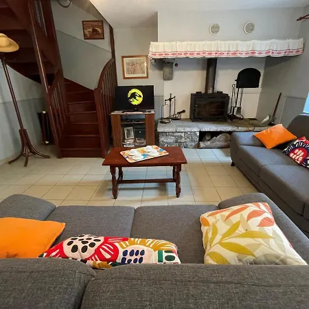 Nyaraló Hameau De *